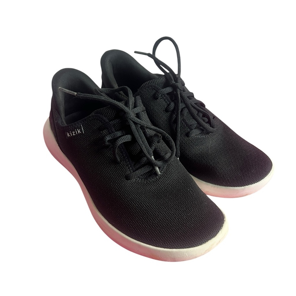 Kizik 7.5 men’s black hands free sneakers